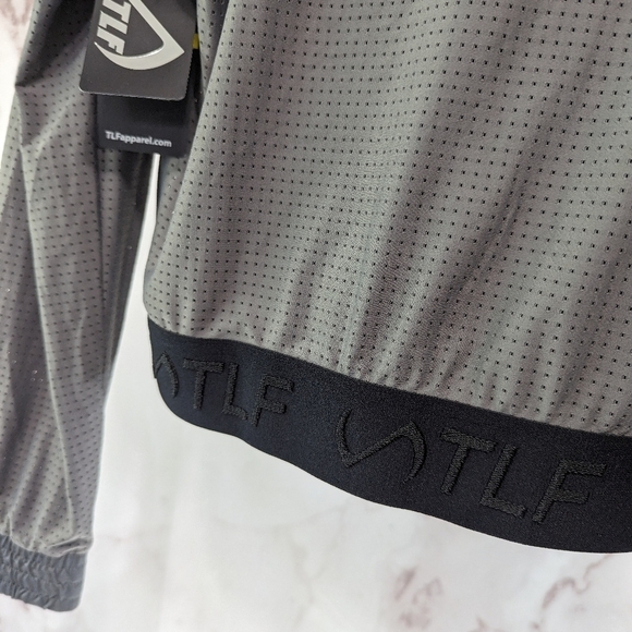 TLF Apparel Jacket Womens Medium Maddox Gray Half Zip Jacket Crop Athletic - Picture 10 of 13